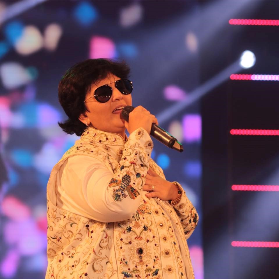 Falguni Pathak Dandiya & Raas Garba Live in Bay Area in Santa Clara