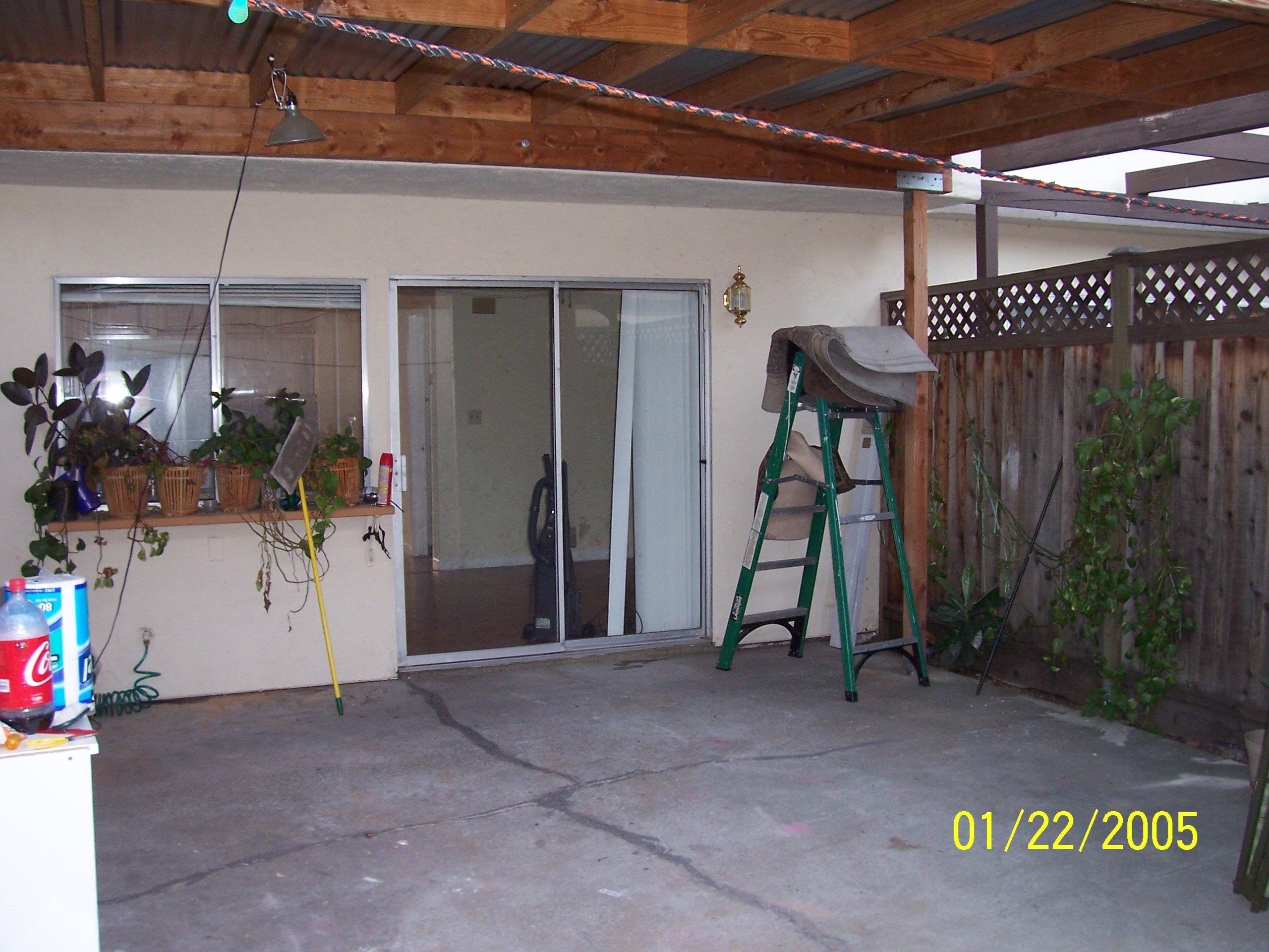 3 Bedroom Townhouse With Over Sized 2 Car Garage In San