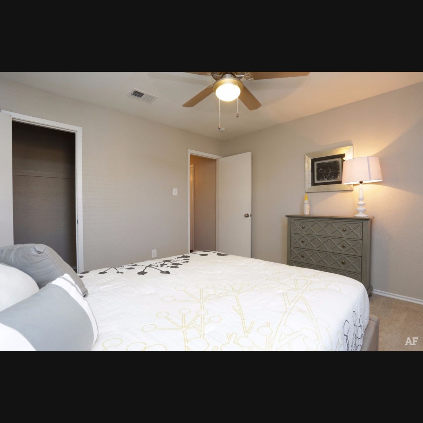 Single Bedroom Available In A 2 Bedroom Apartment At Austin