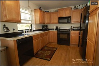 Offered Single Roommates Apartment In Milwaukee Single